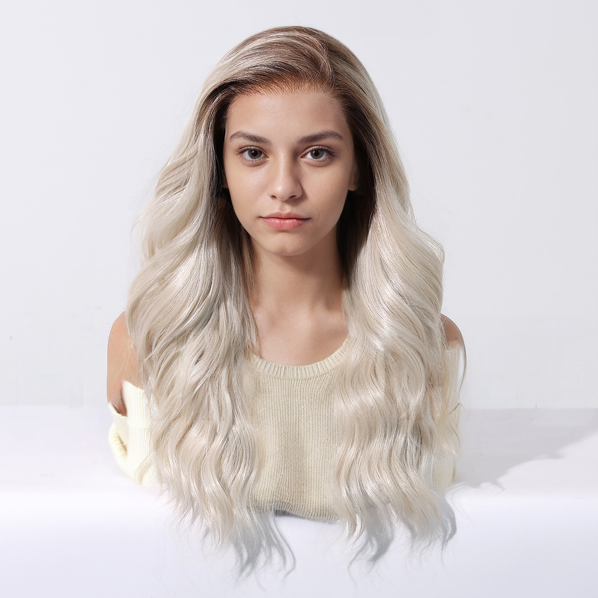 Body Wave HD Lace Front Wig - Ombre White Blonde, Pre-Plucked Hairline, 22 Inch (56cm)