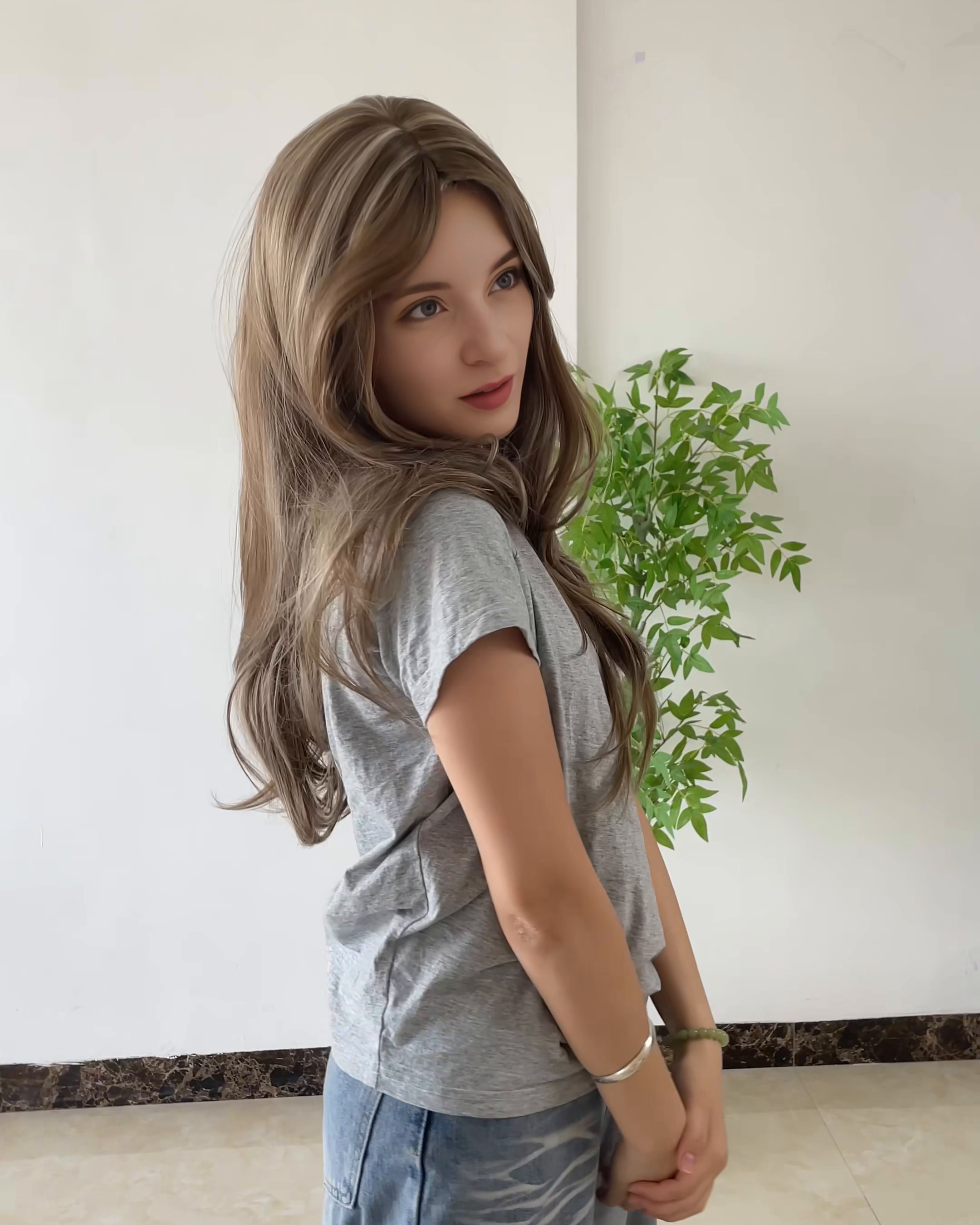 Light Brown Layered Wavy Wig