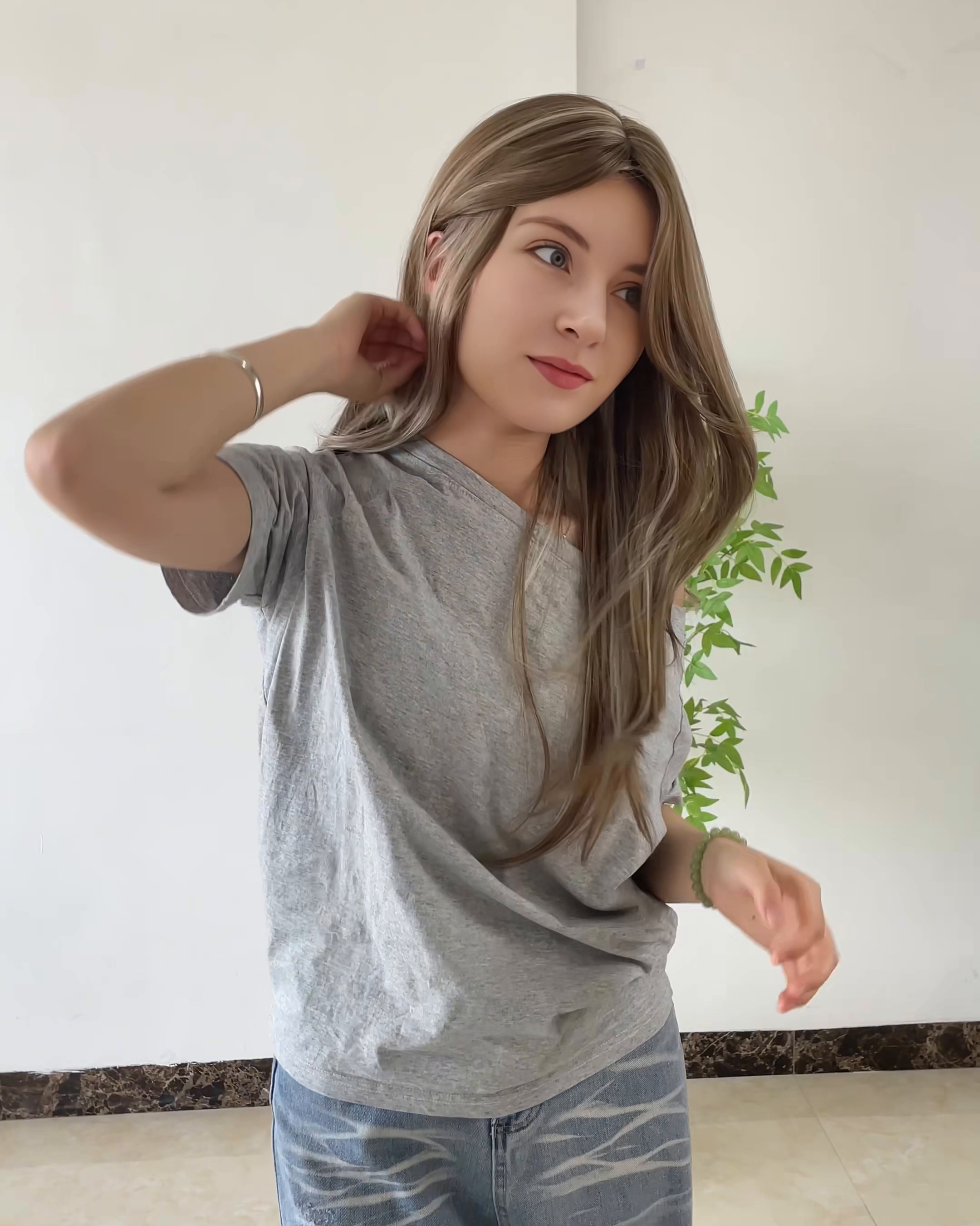 Light Brown Layered Wavy Wig