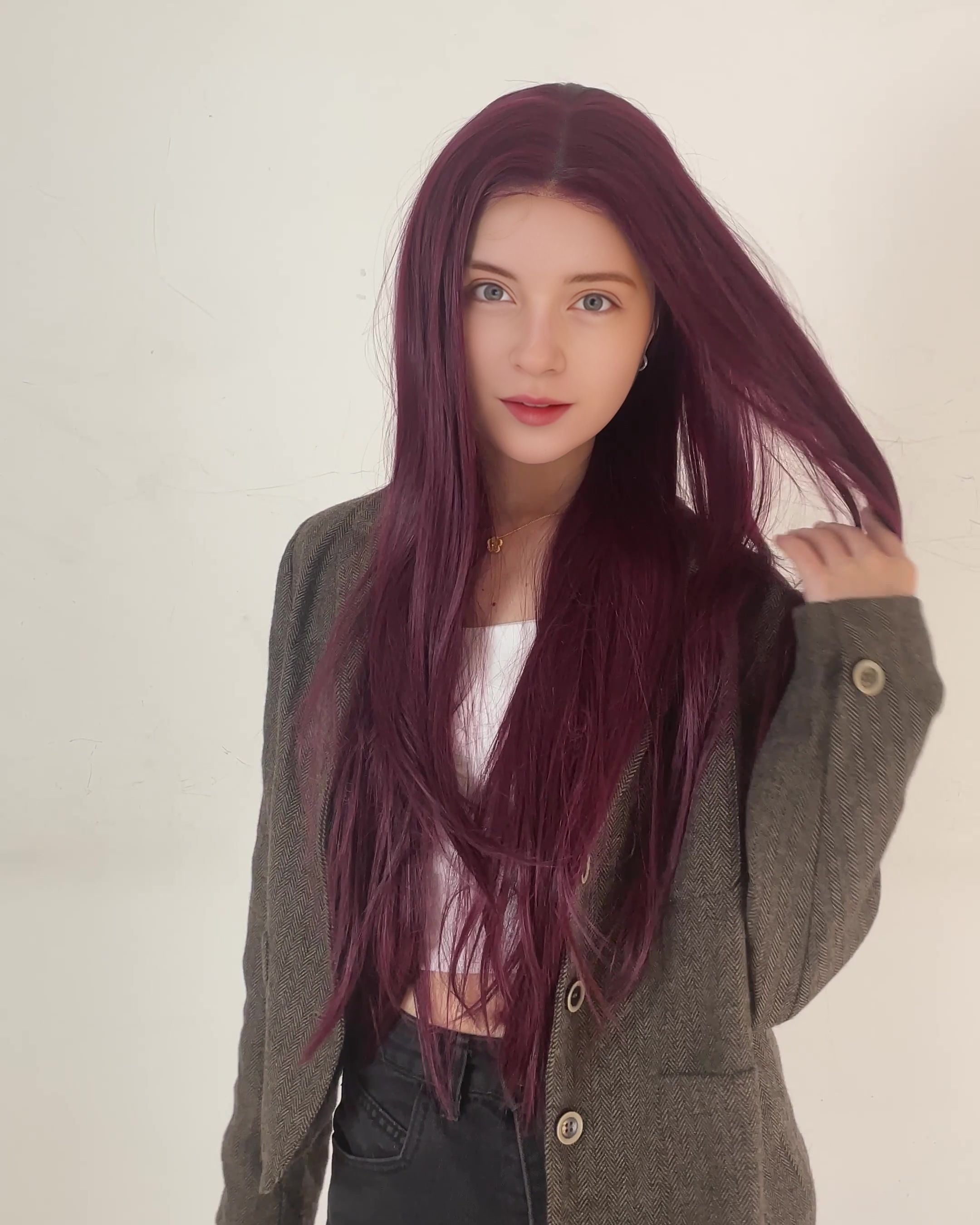 Serena – Deep Burgundy Classic 13x6 Lace Front Wig