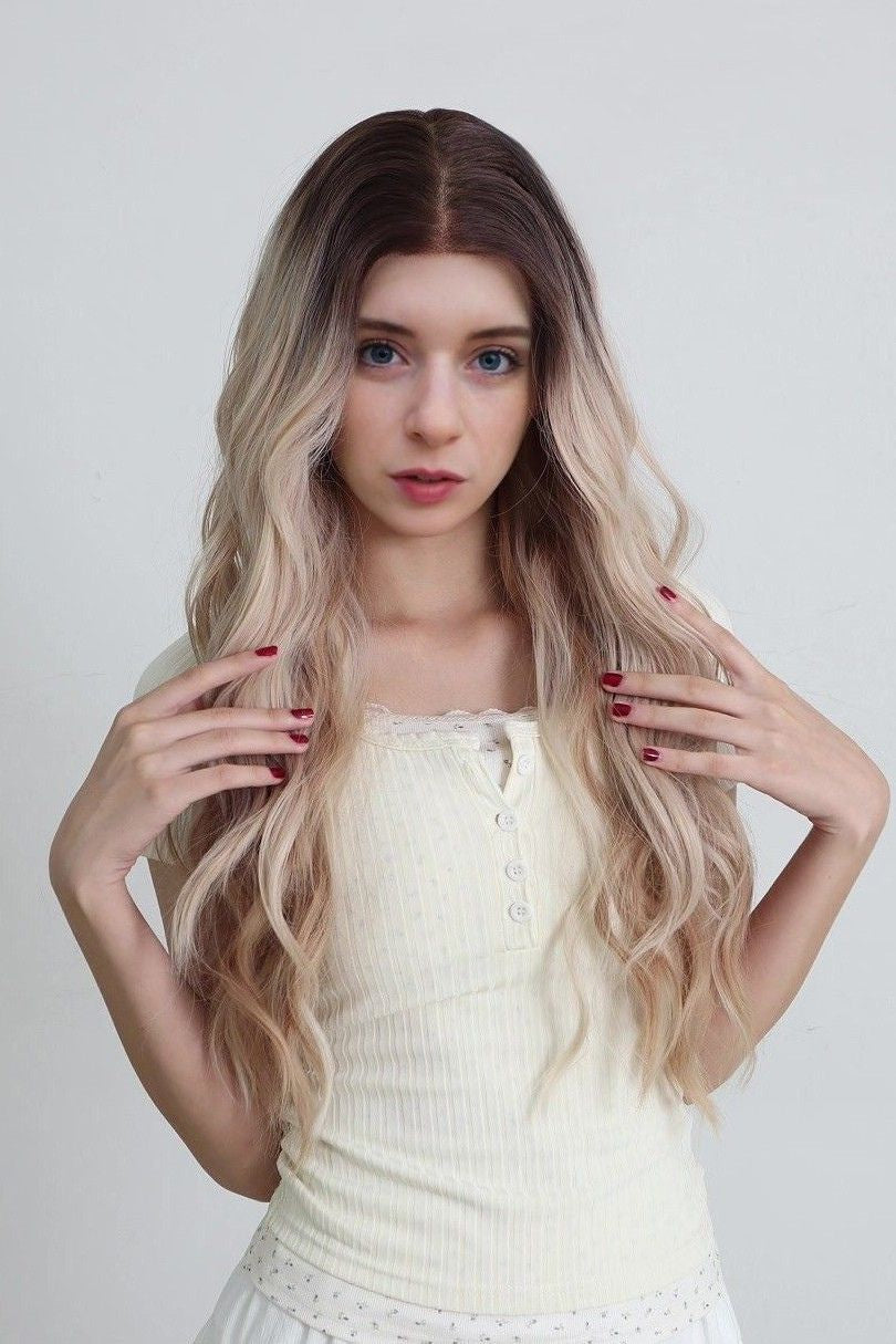 Nancy | Blond lange Wellen-13*6 HD Front-Lace-Frontal-Perücke (Handgestrickt)