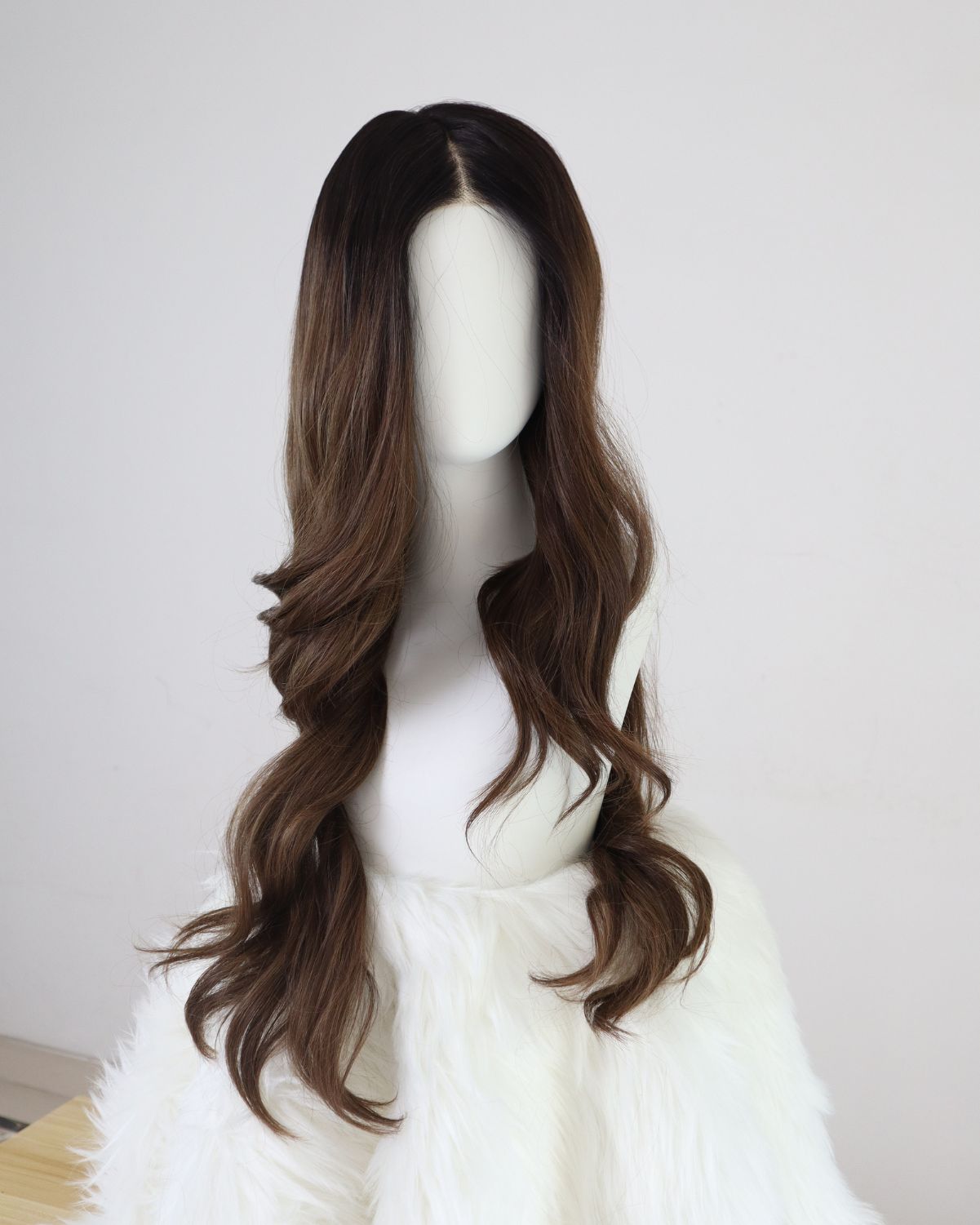 Luna – Dark Brown Classic 13x6 Lace Front Wig