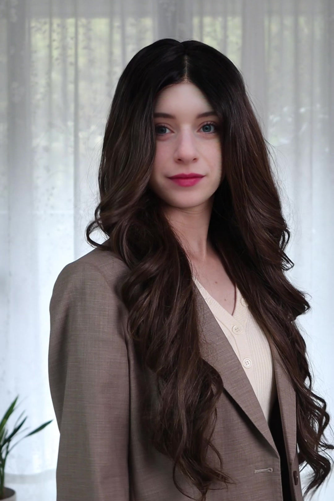 Luna – Dark Brown Classic 13x6 Lace Front Wig