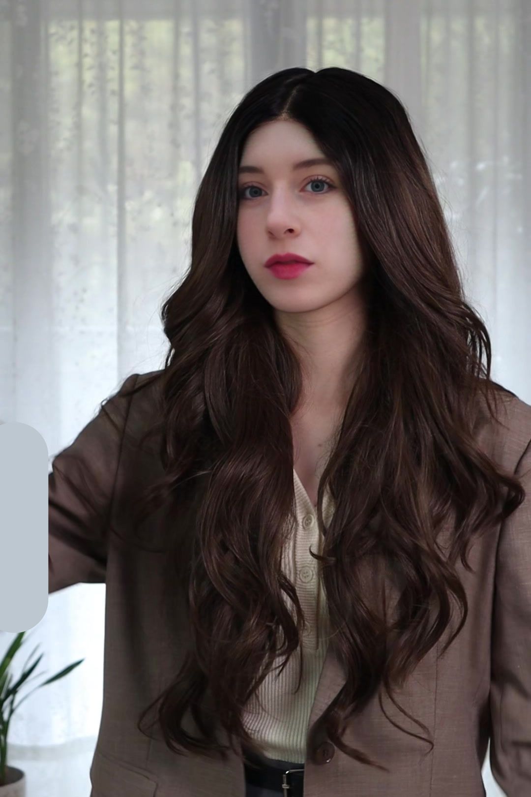 Luna – Dark Brown Classic 13x6 Lace Front Wig