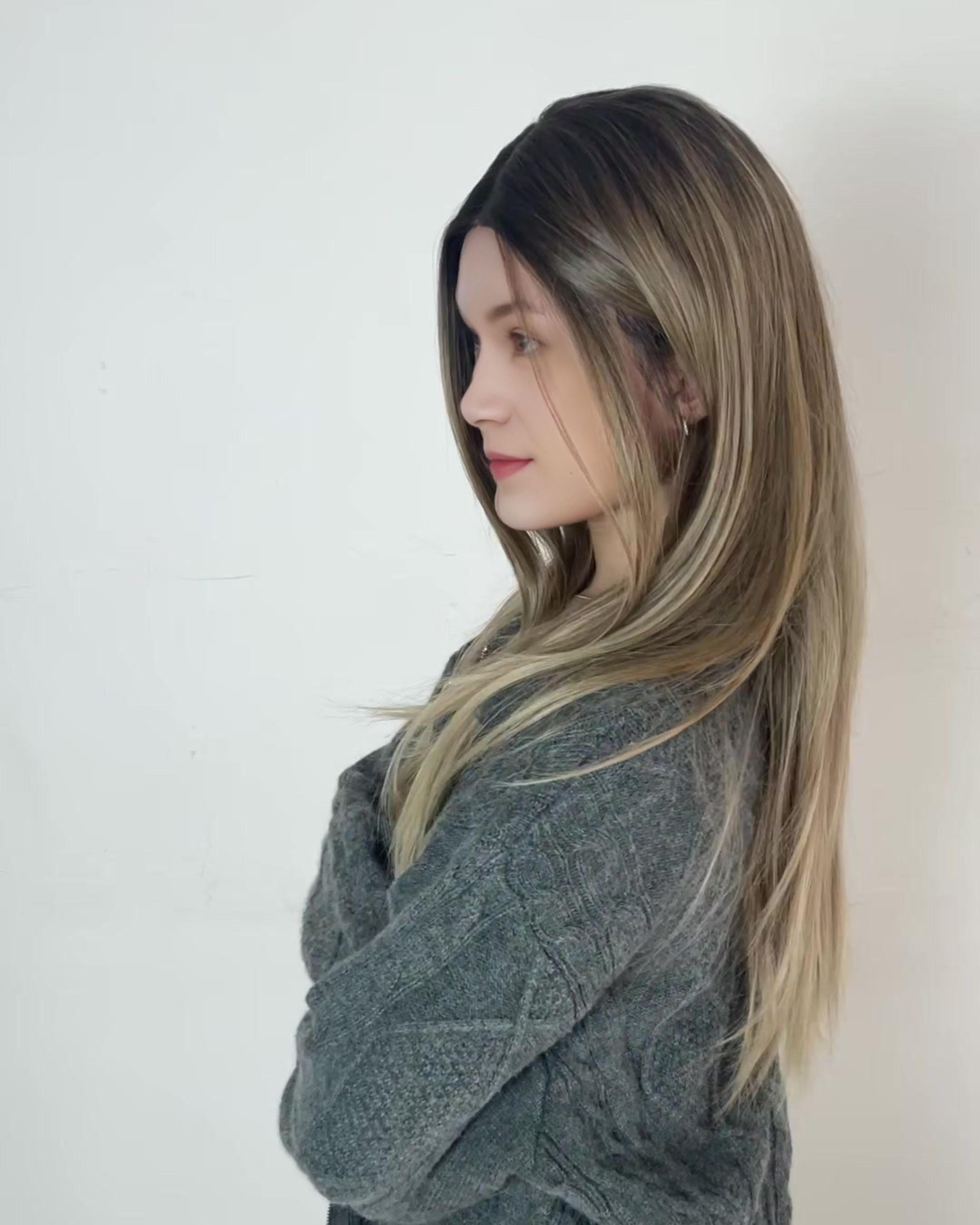 Elena – Rooted Ash Blonde Ombre Lace Front Wig
