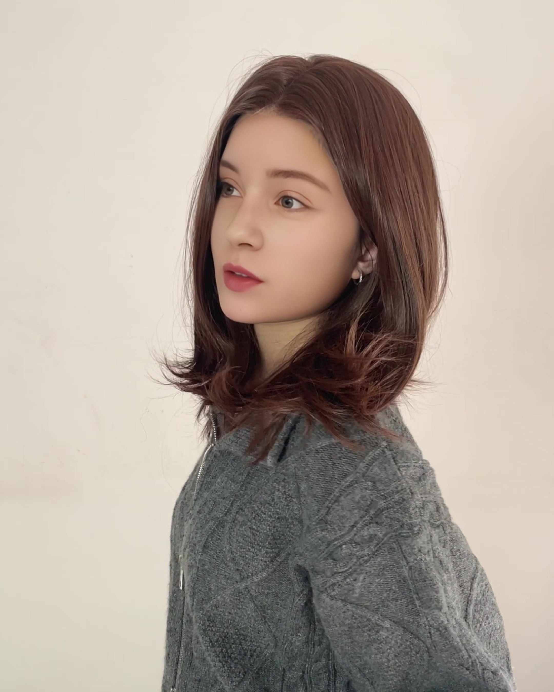 Mila – Chestnut Brown Layered Lace Front Wig