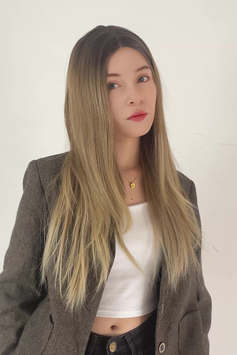 Elena – Rooted Ash Blonde Essential T-Part Lace Wig