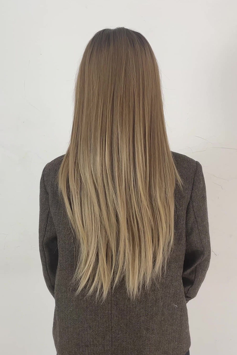 Elena – Rooted Ash Blonde Essential T-Part Lace Wig