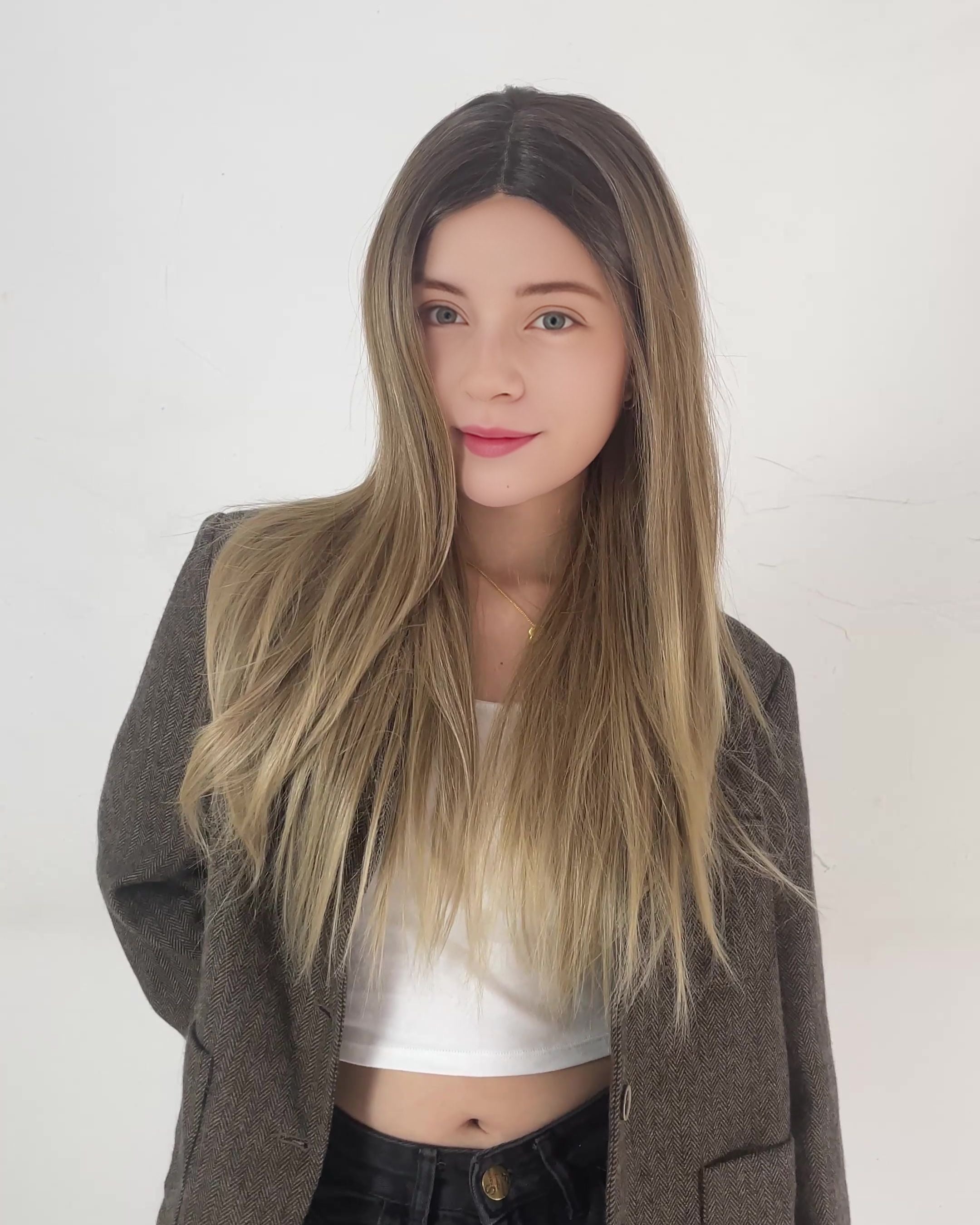 Elena – Rooted Ash Blonde Essential T-Part Lace Wig