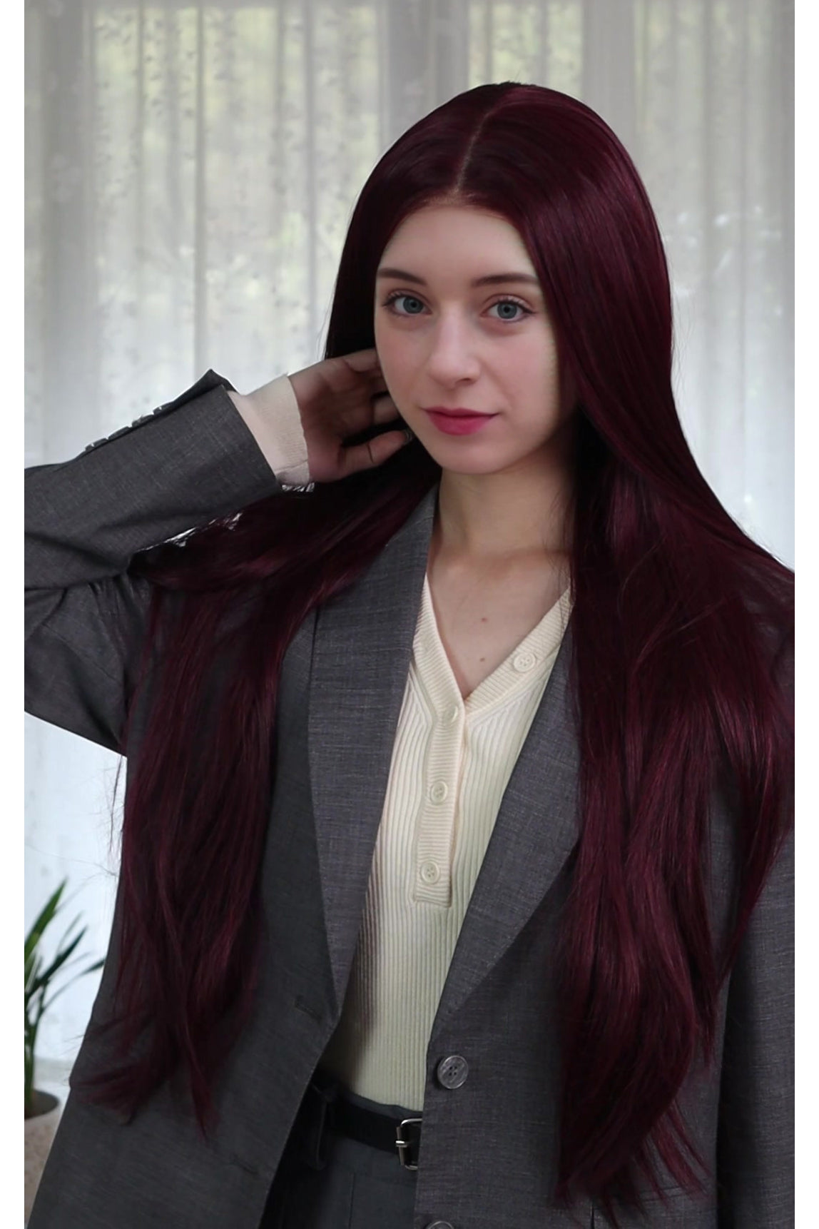 Serena – Deep Burgundy Classic 13x6 Lace Front Wig