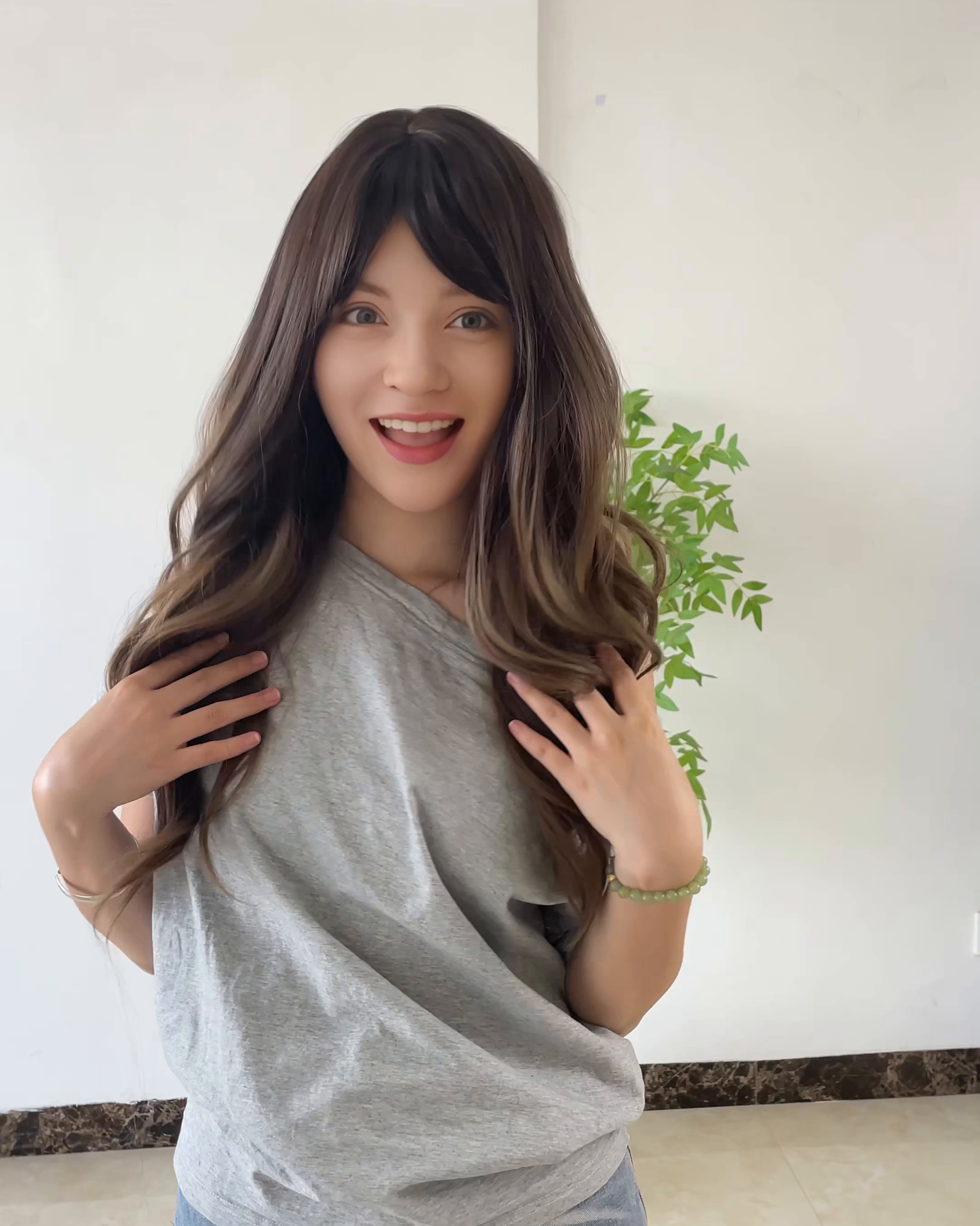 26 Inches Brown Long Wavy Wig with Bangs