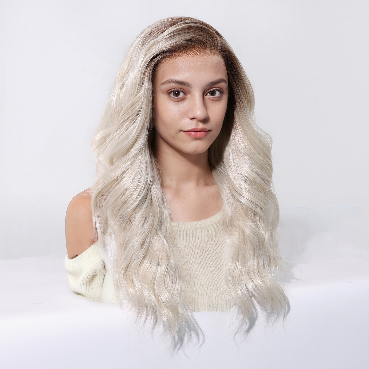 Body Wave HD Lace Front Wig - Ombre White Blonde, Pre-Plucked Hairline, 22 Inch (56cm)