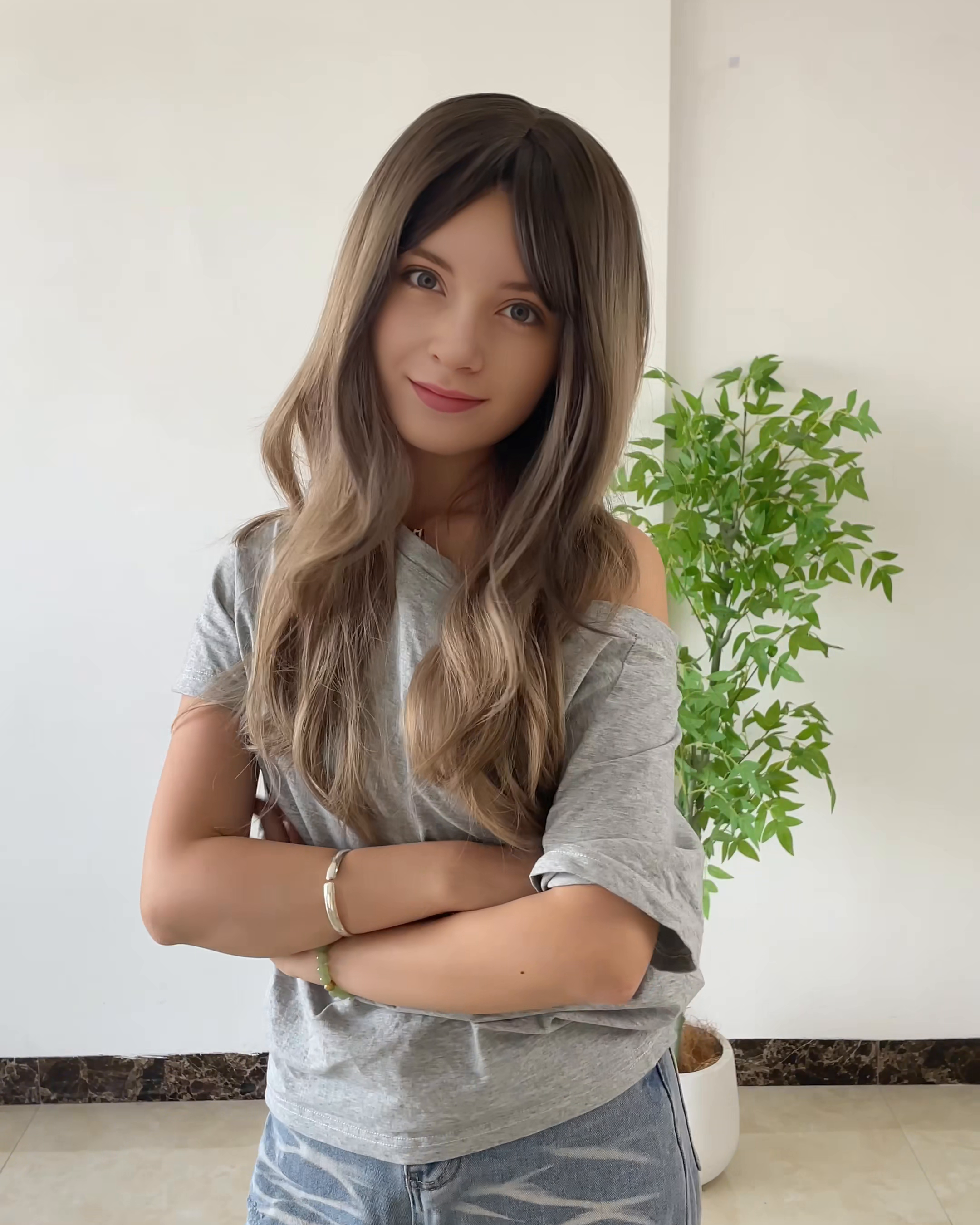 Brown Long Wavy Wig with Bangs