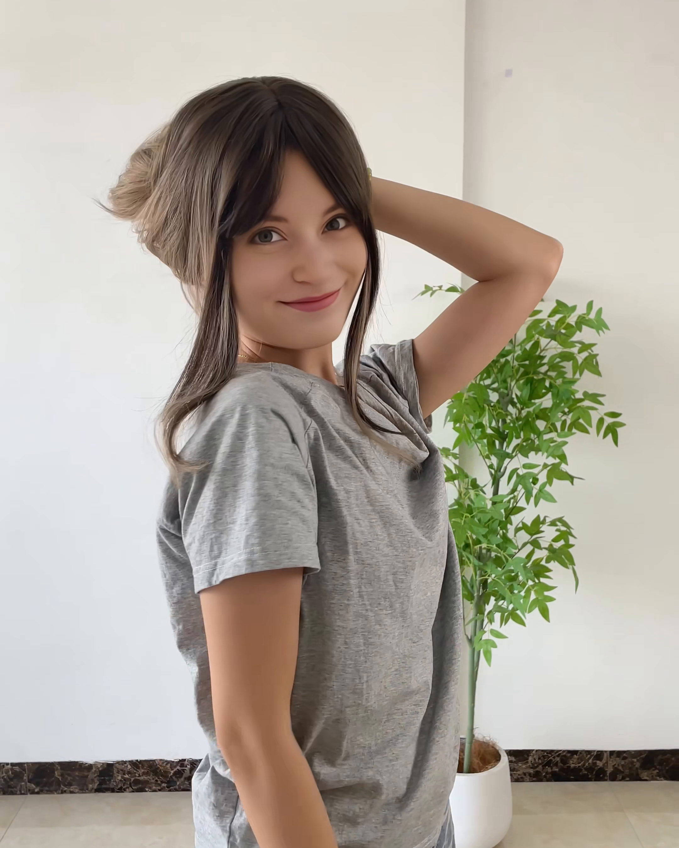 Brown Long Wavy Wig with Bangs