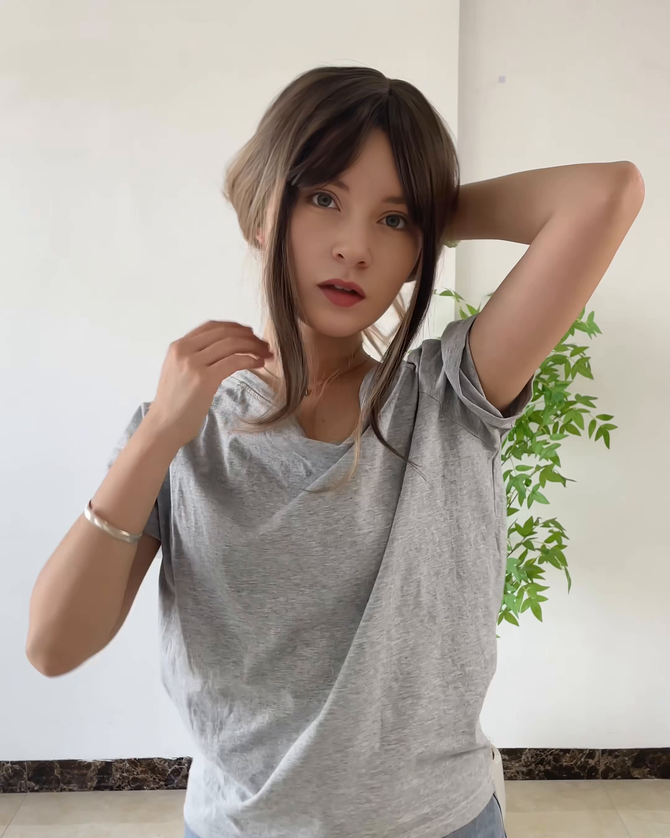 Brown Long Wavy Wig with Bangs