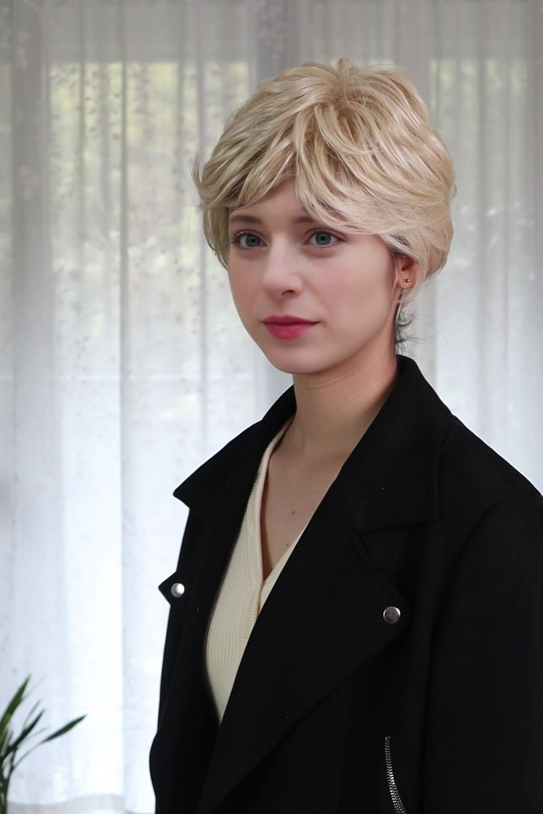 Sofia – Light Blonde Signature Mono Top Lace Front Wig