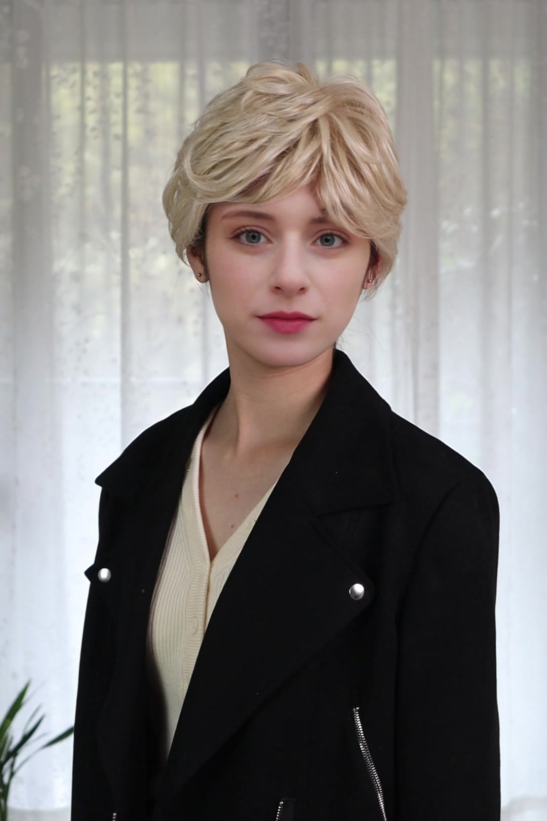 Sofia – Light Blonde Signature Mono Top Lace Front Wig