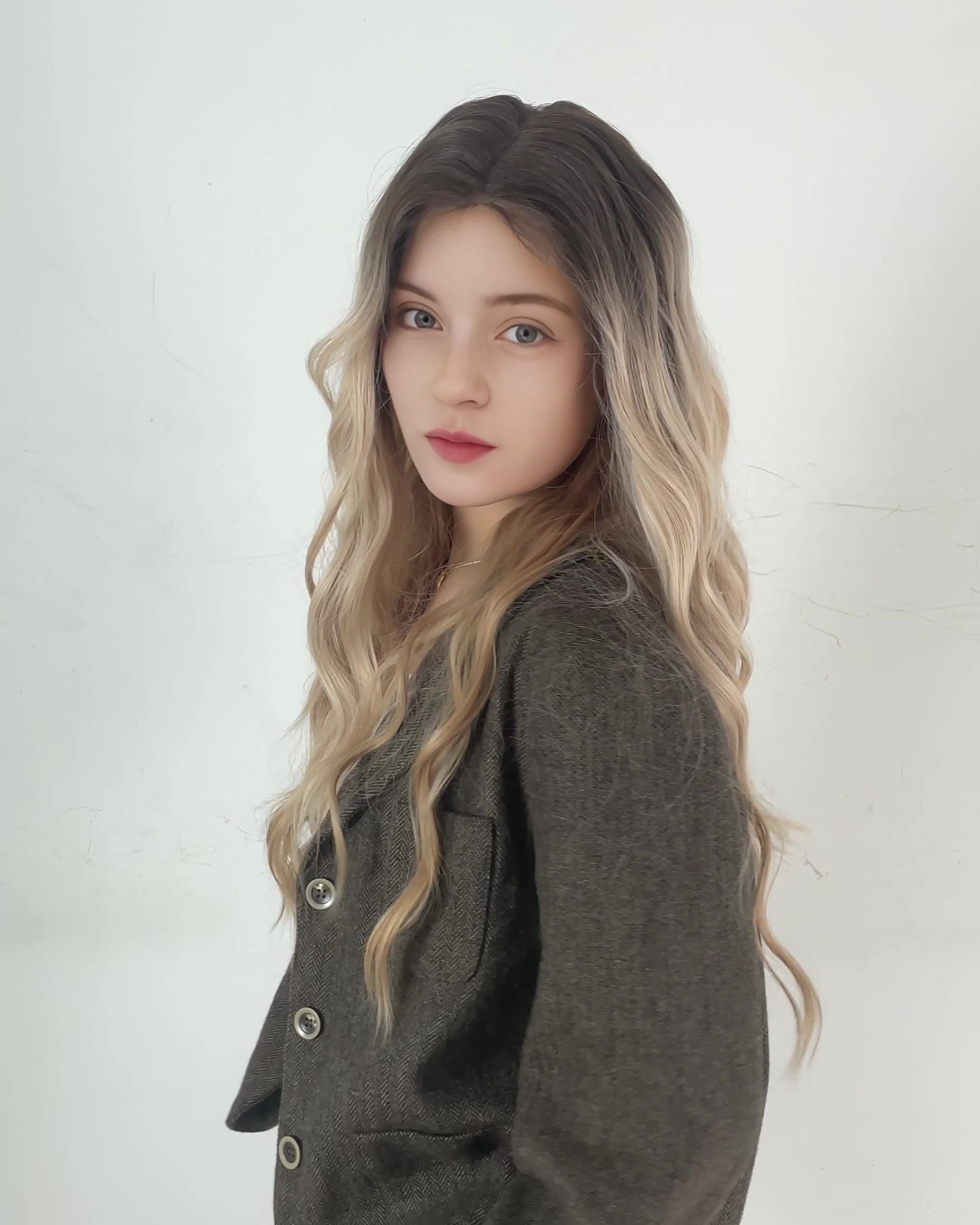 Nancy | Blond lange Wellen-13*6 HD Front-Lace-Frontal-Perücke (Handgestrickt)