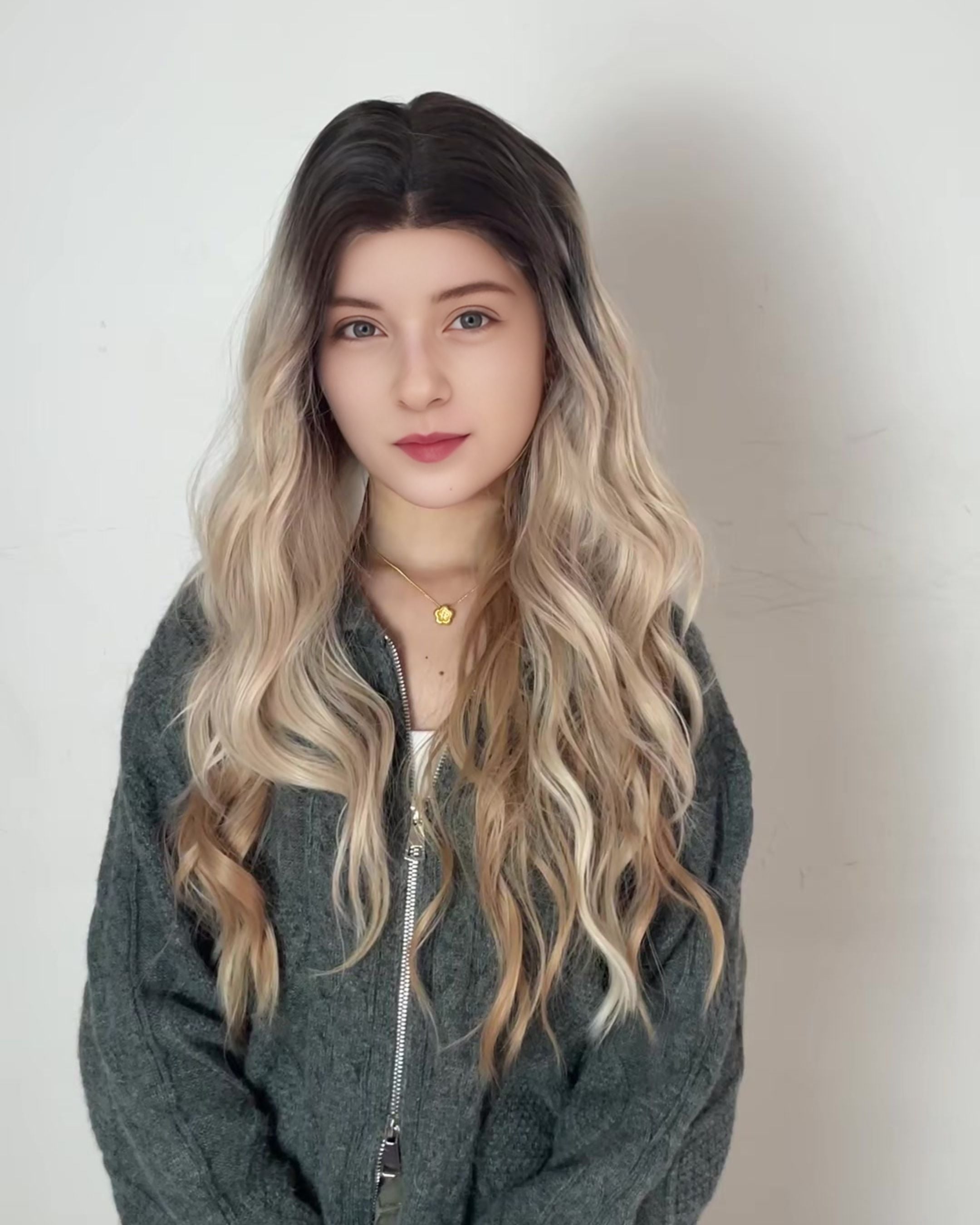 Isla – Rooted Ash Blonde Ombre Lace Front Wig