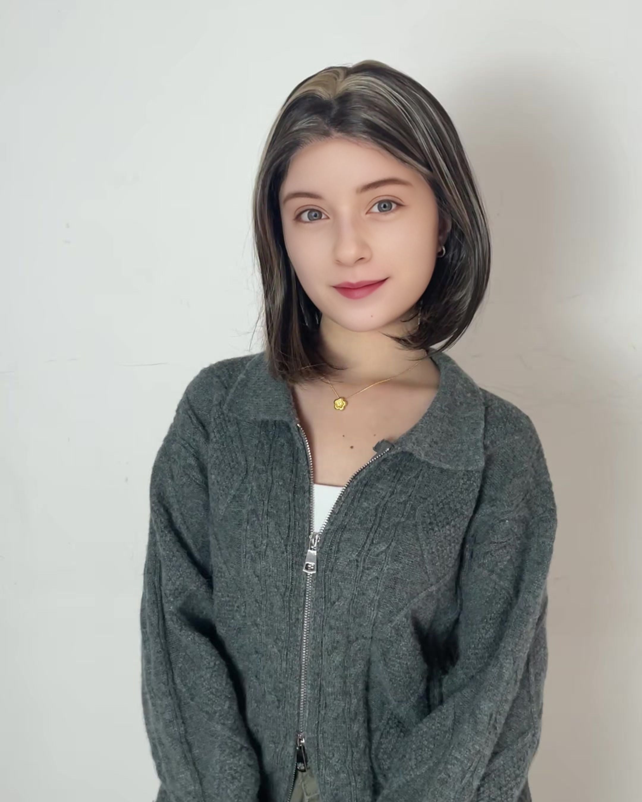 Nora – Mocha Brown Highlighted Bob Lace Front Wig