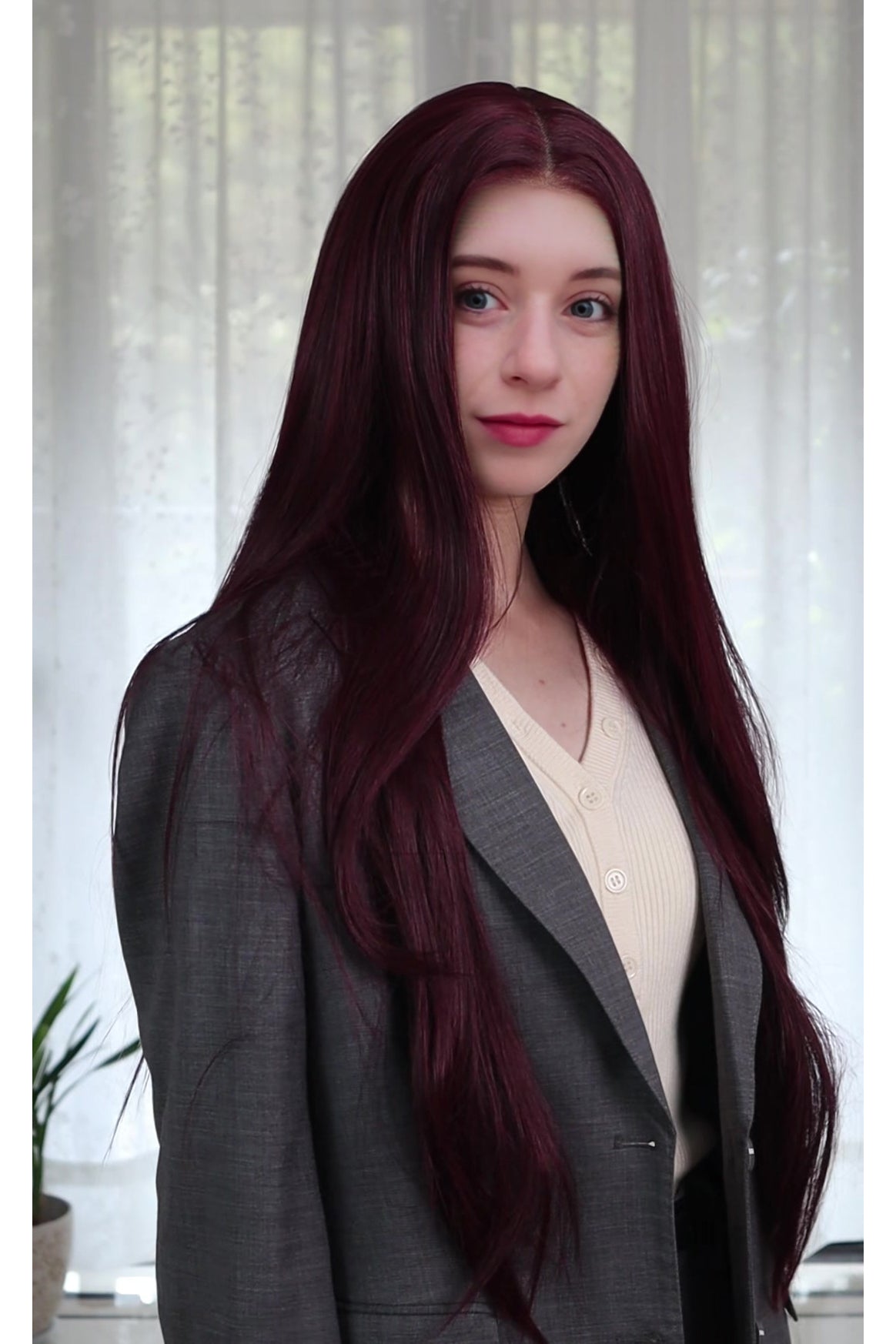 Serena – Deep Burgundy Classic 13x6 Lace Front Wig