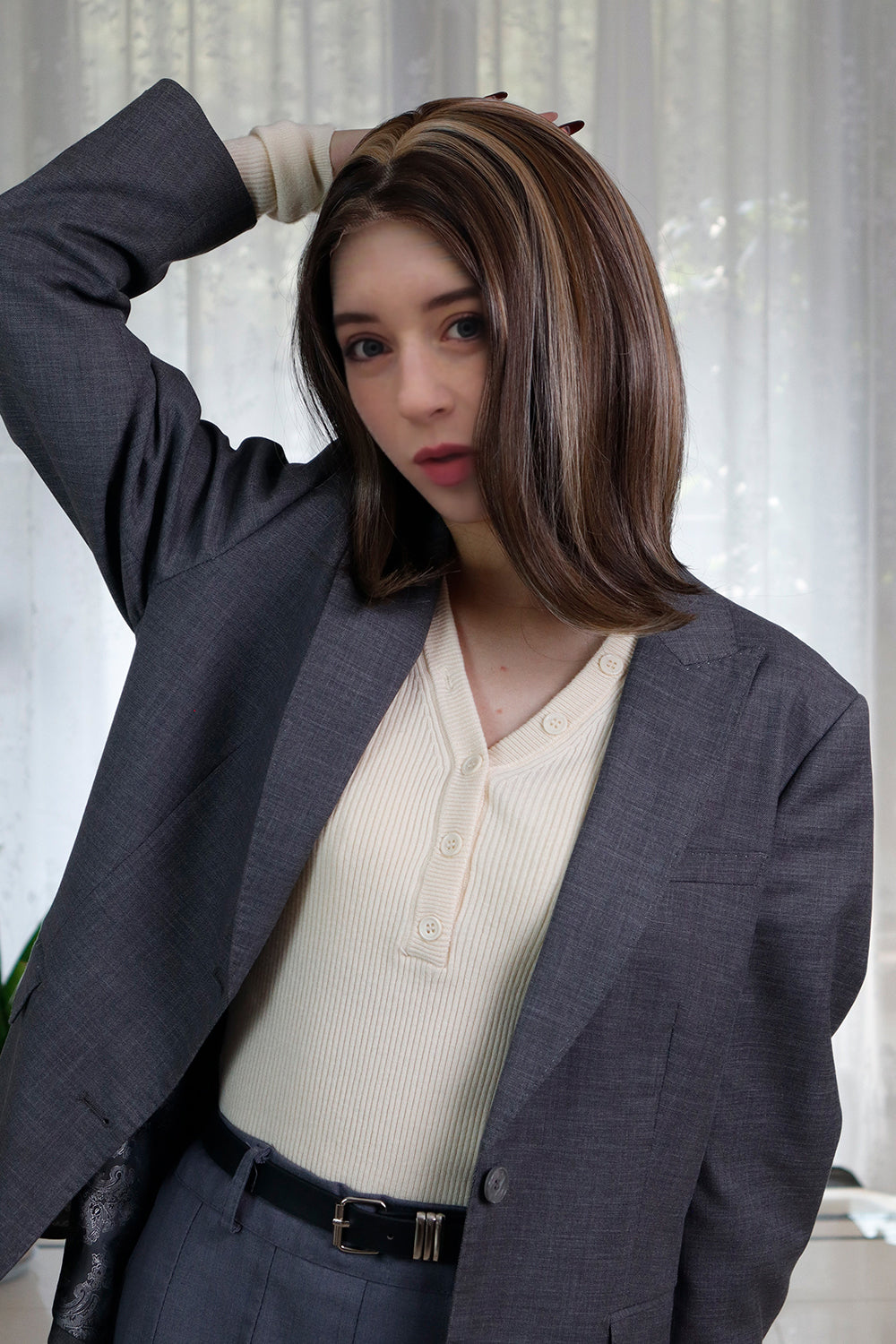 Nora – Mocha Brown Highlighted Bob Lace Front Wig