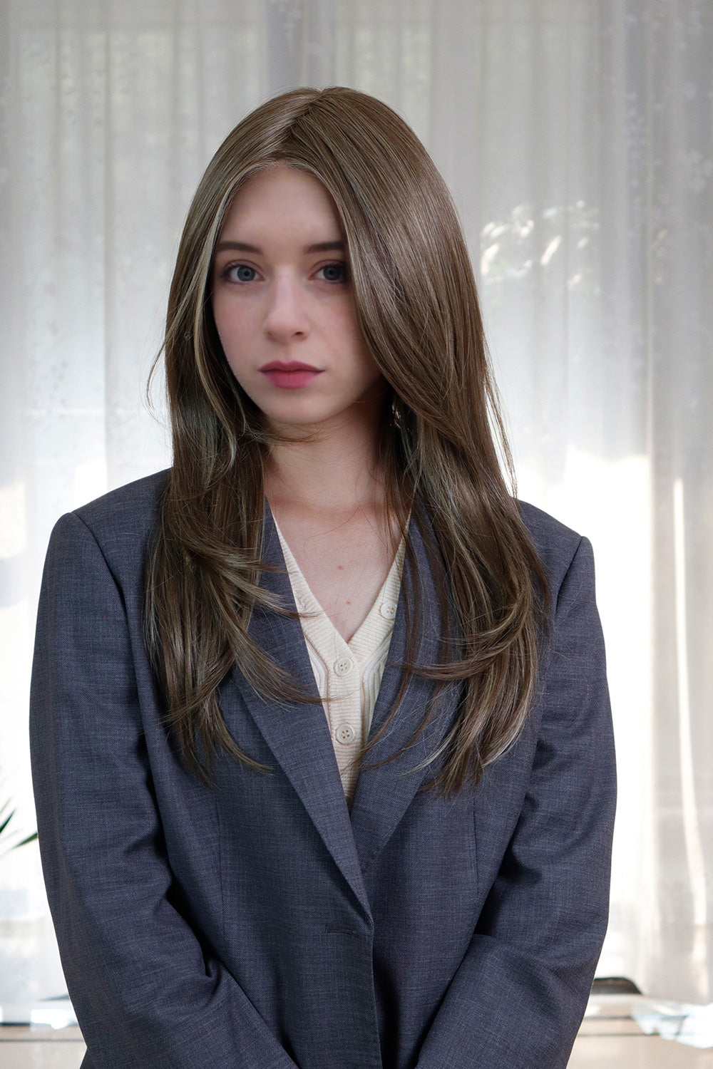 Evelyn – Ash Blonde Signature Mono Top Lace Front Wig