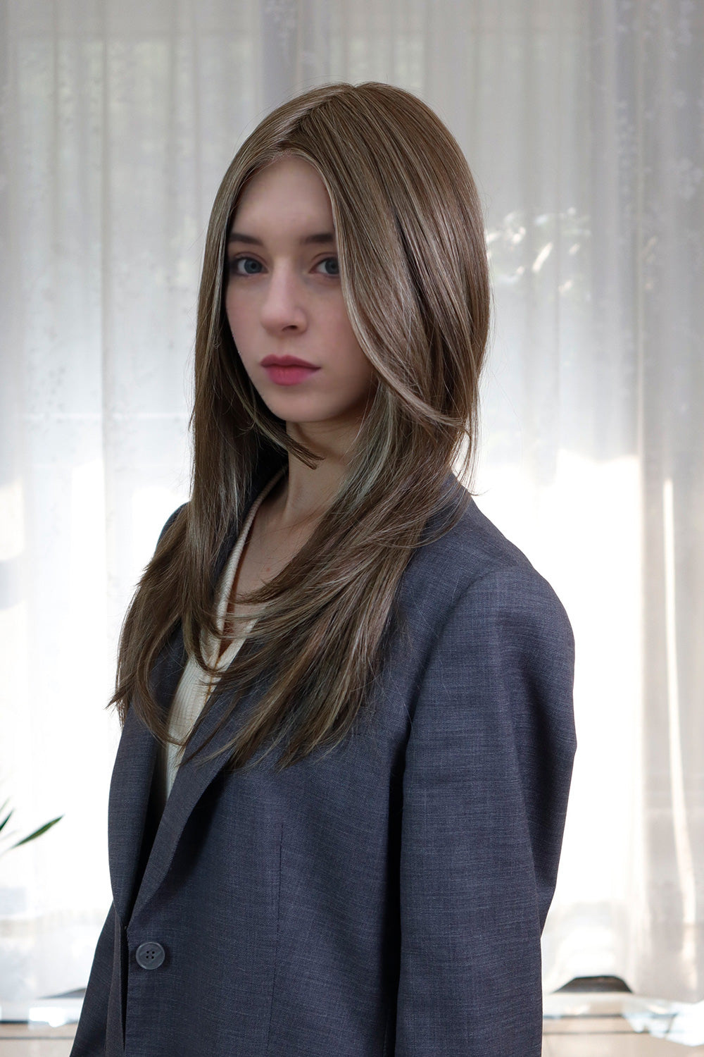 Evelyn – Ash Blonde Signature Mono Top Lace Front Wig